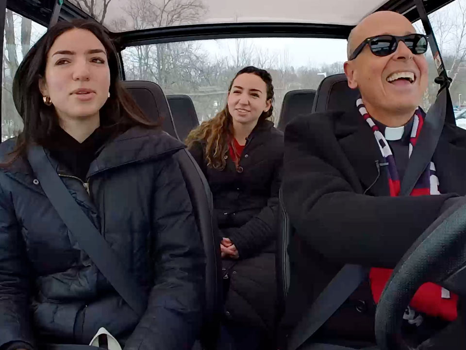 bulldogs in the buggy thumbnail