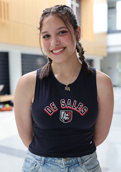 Jacalyn Cuozzo giving a testimonial