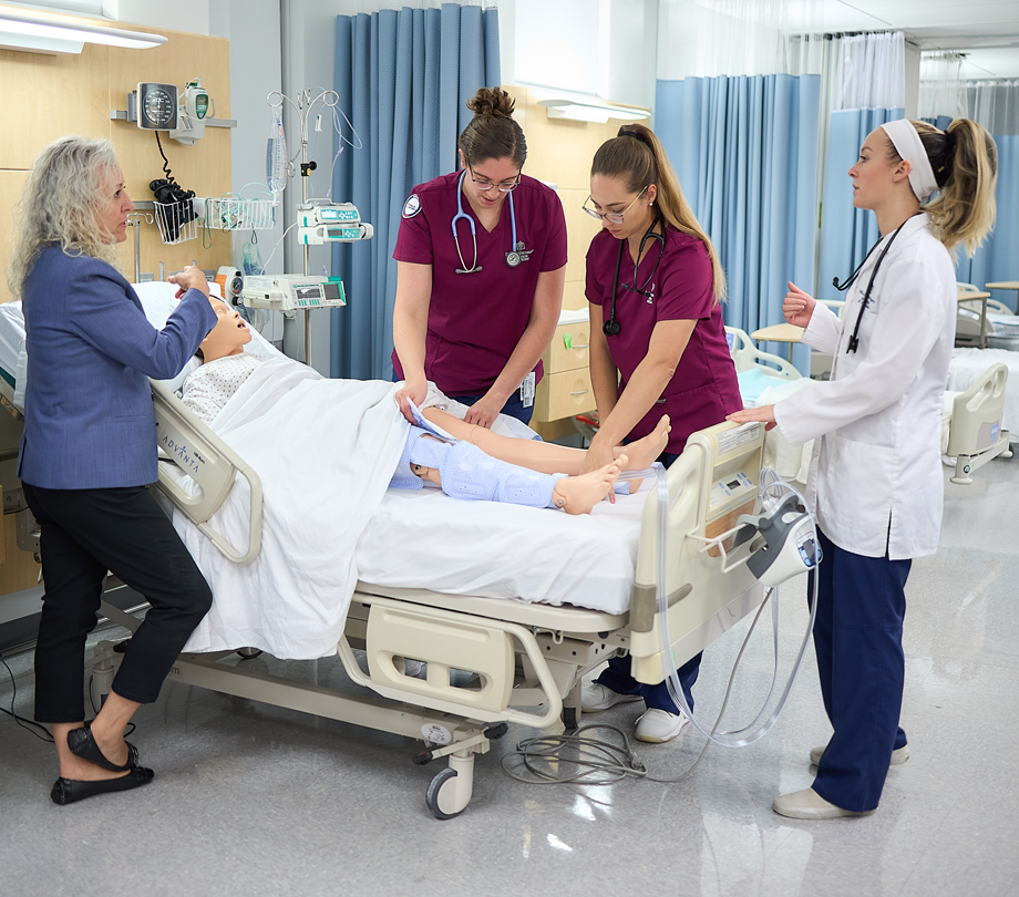 nursing students in simulation lab