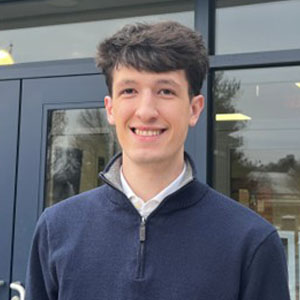 Dylan DeAcetis's headshot
