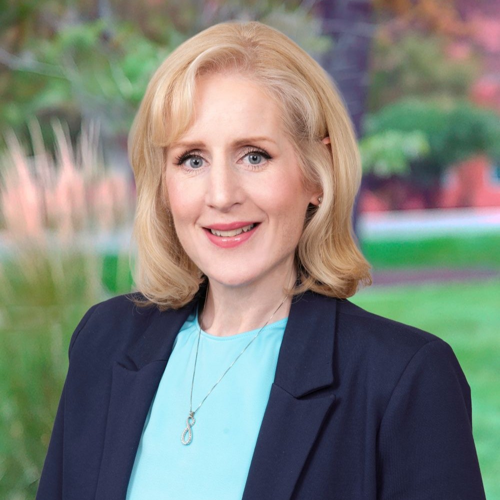 Wendy Hinton's headshot