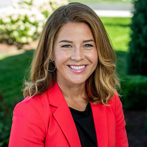 Carolyn Steigleman's headshot